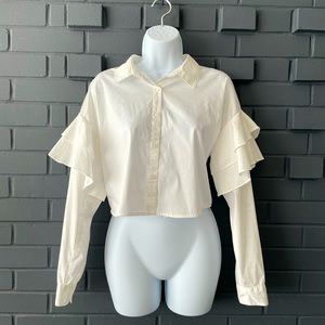 While long ruffle sleeve professional crop top